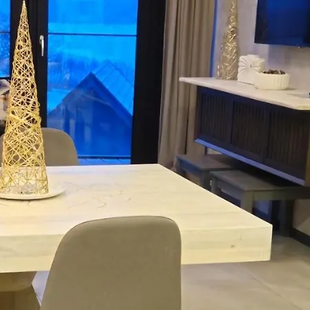 Chwil 5618 Widok Na Zalew I Gory Apartmán