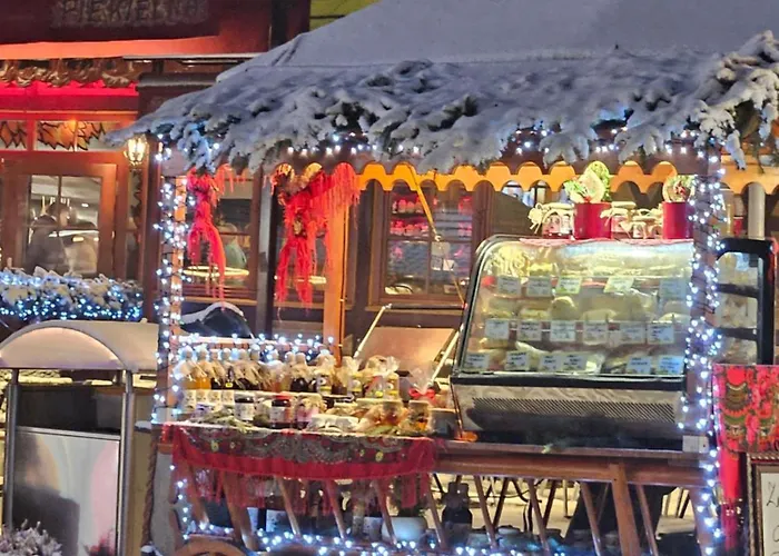 Chwil Widok Na Zalew I Gory *